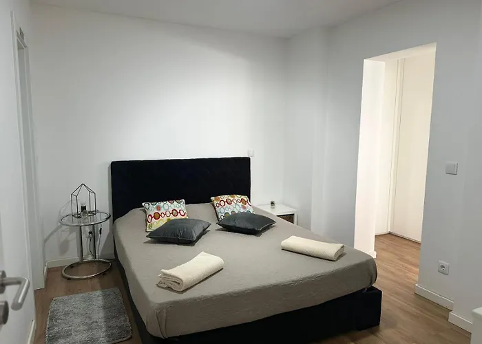Lägenhet Cantinho La De Casa *